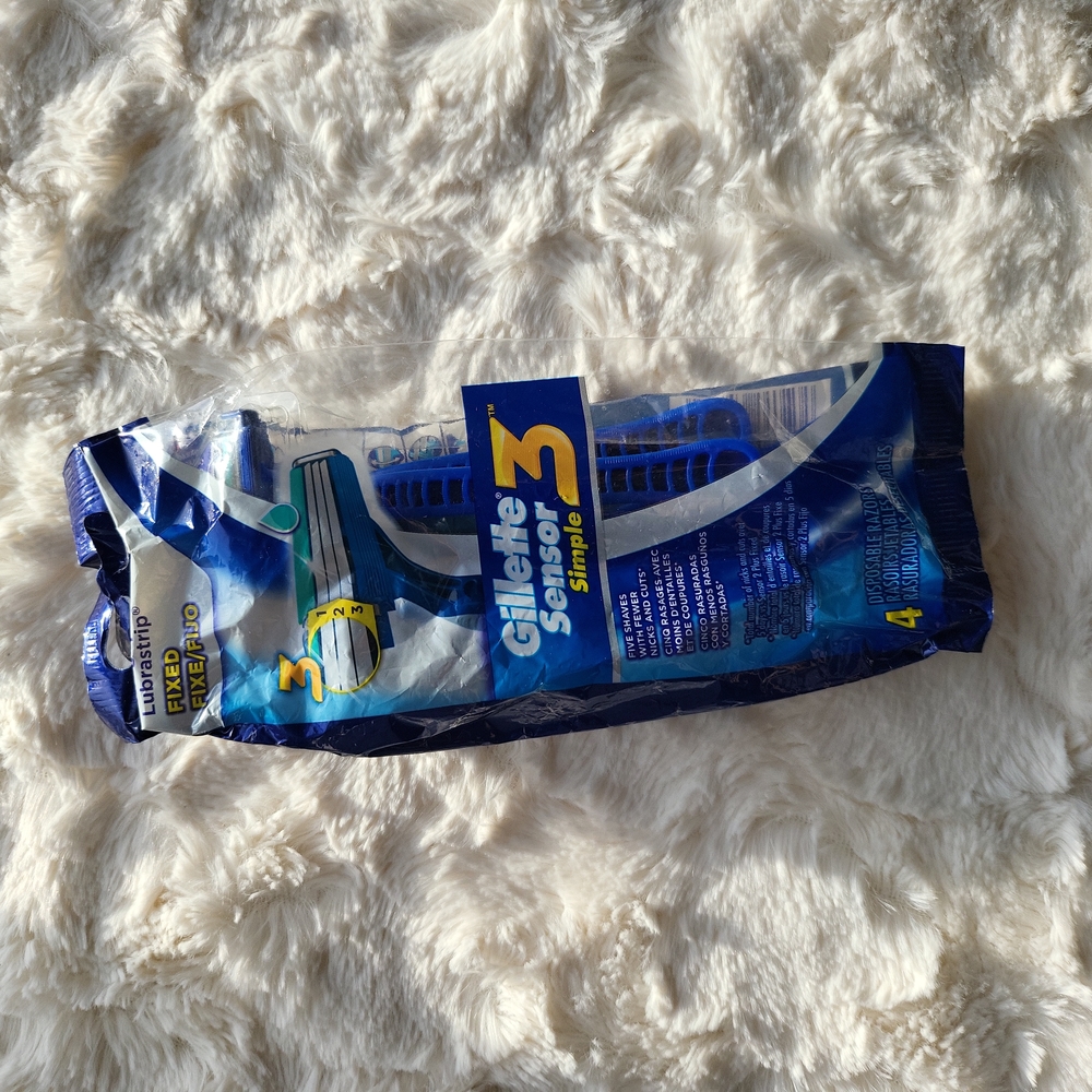 🔵🆕️🔵Men's Razors Bundle 🪒 - Picture 4 of 6